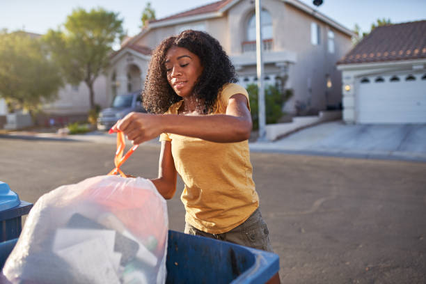 Best Residential Junk Removal  in Wayland, MI